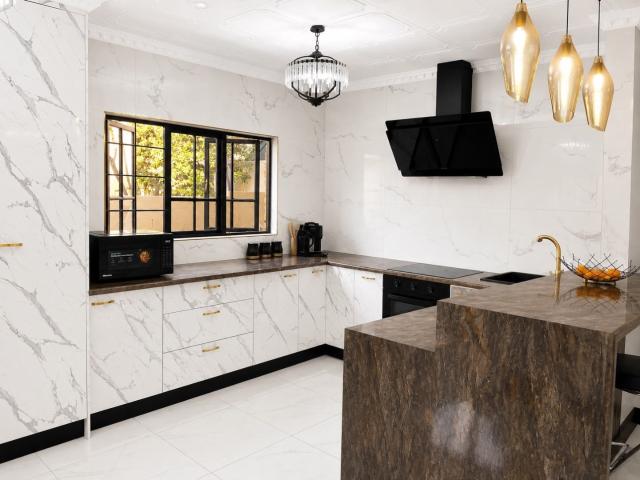 4 Bedroom House For Sale in Fourways
