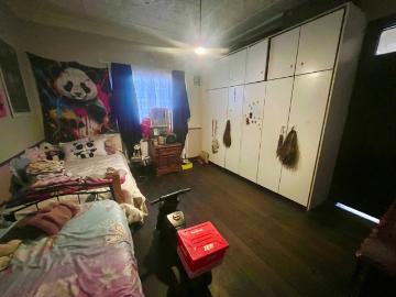4 Bedroom House For Sale in Forest Hill