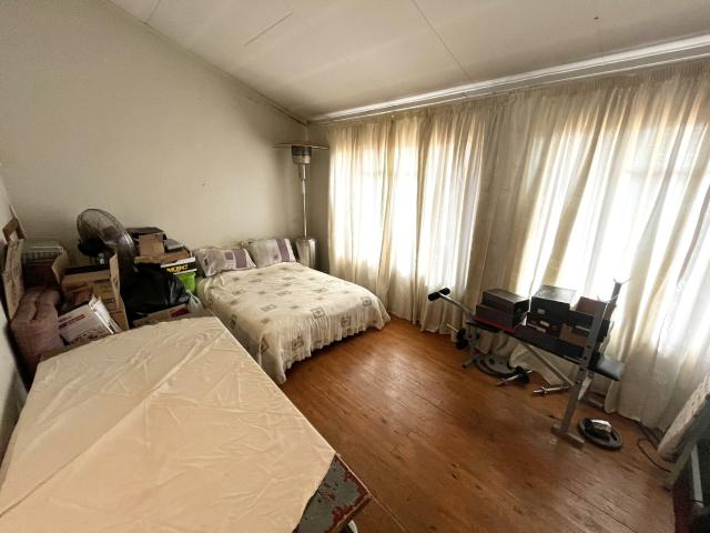 4 Bedroom House For Sale in Fauna Park