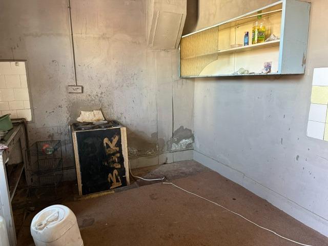 4 Bedroom House For Sale in Fairview