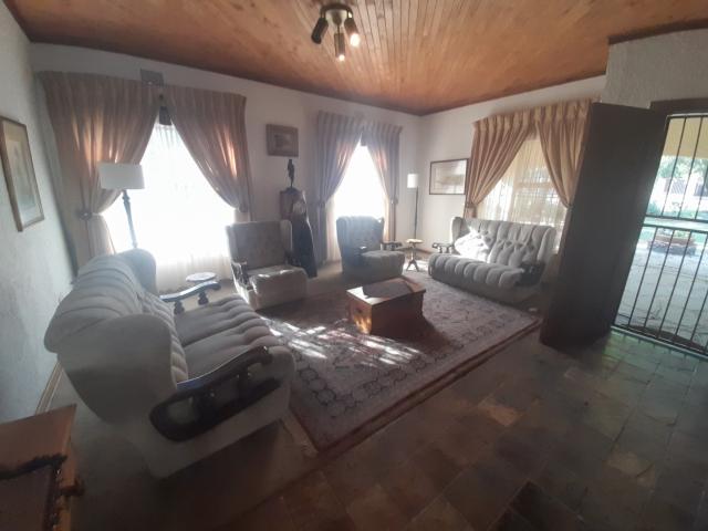 4 Bedroom House For Sale in Ferryvale
