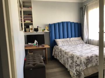 4 Bedroom House For Sale in Finsbury