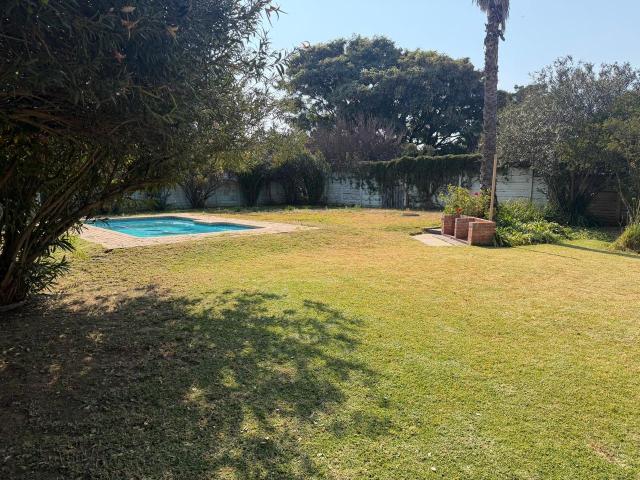 4 Bedroom House For Sale in Flamingo Park