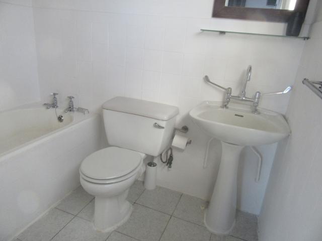 4 Bedroom House For Sale in Freeland Park