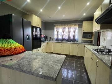 4 Bedroom House For Sale in Kokstad