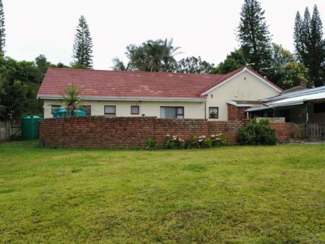 4 Bedroom House For Sale in Komga