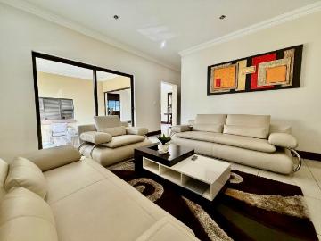 4 Bedroom House For Sale in Kosmosdal