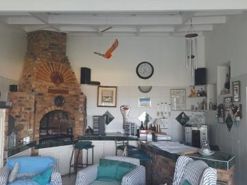 4 Bedroom House For Sale in Kaysers Beach