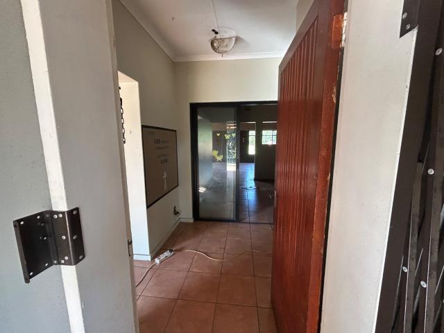4 Bedroom House For Sale in Kanonkop