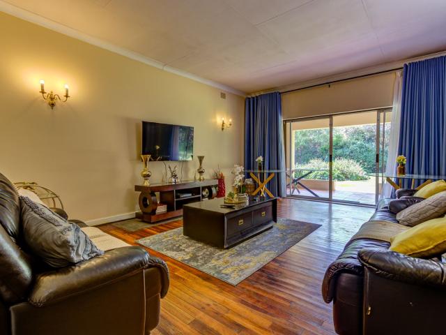 4 Bedroom House For Sale in Kempton Park Ext 4