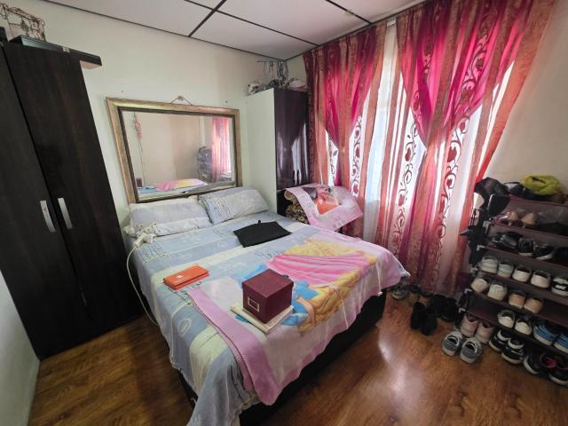 4 Bedroom House For Sale in Kempton Park West