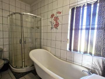 4 Bedroom House For Sale in Kibler Park
