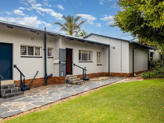 4 Bedroom House For Sale in Kloofsig