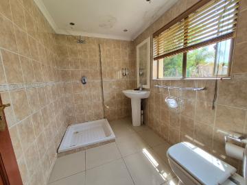 4 Bedroom House For Sale in Horison