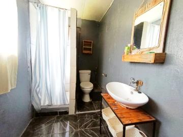 4 Bedroom House For Sale in Haddon