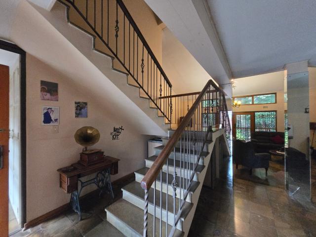 4 Bedroom House For Sale in Heidelberg Central
