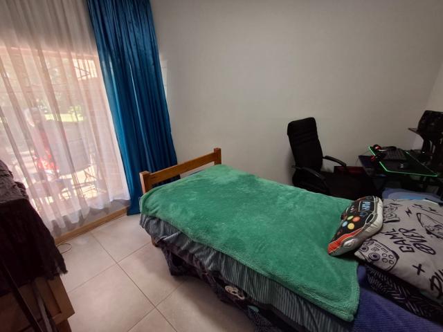 4 Bedroom House For Sale in Heidelberg Central