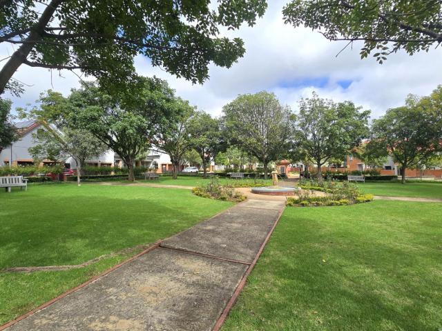 4 Bedroom House For Sale in Heritage Hill