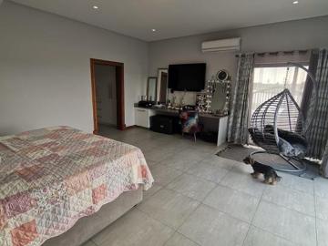 4 Bedroom House For Sale in Heron Banks Golf Estate