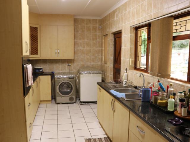 4 Bedroom House For Sale in Hibberdene