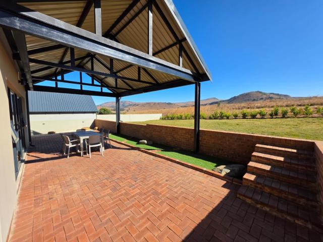 4 Bedroom House For Sale in Highland Gate Golf and Trout Estate
