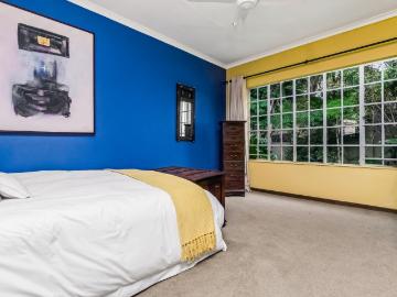4 Bedroom House For Sale in Hurlingham Manor
