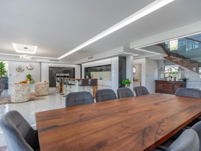 4 Bedroom House For Sale in Izinga