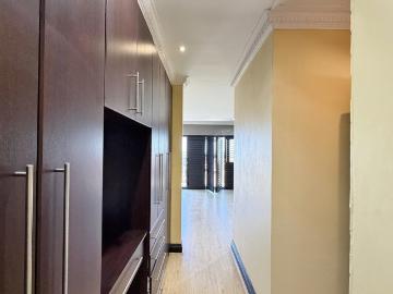 4 Bedroom House For Sale in Lovemore Heights