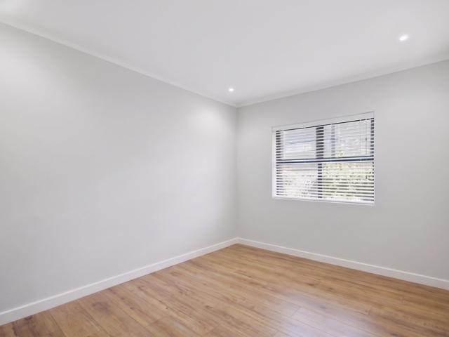 4 Bedroom House For Sale in Loevenstein