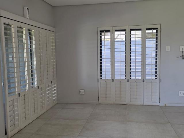 4 Bedroom House For Sale in La Lucia