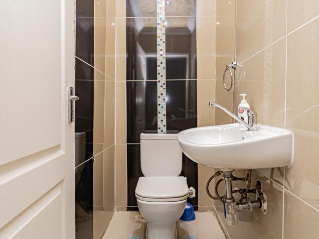4 Bedroom House For Sale in Lambton
