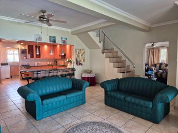4 Bedroom House For Sale in Leisure Bay