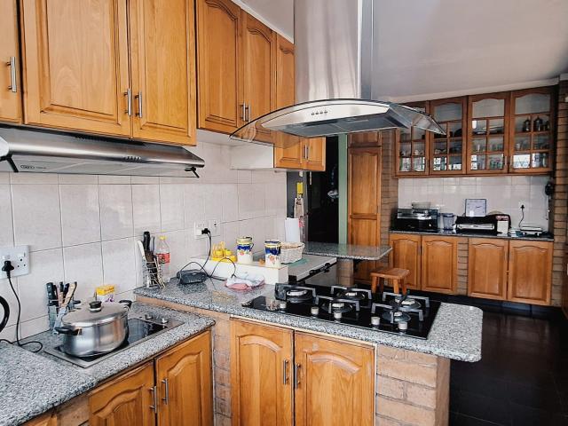 4 Bedroom House For Sale in Lenham