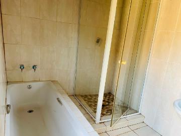 4 Bedroom House For Sale in Lenyenye