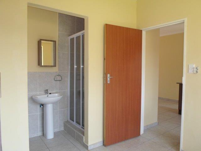 4 Bedroom House For Sale in Lephalale