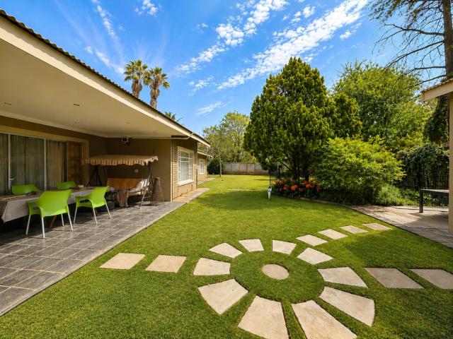 4 Bedroom House For Sale in Lichtenburg