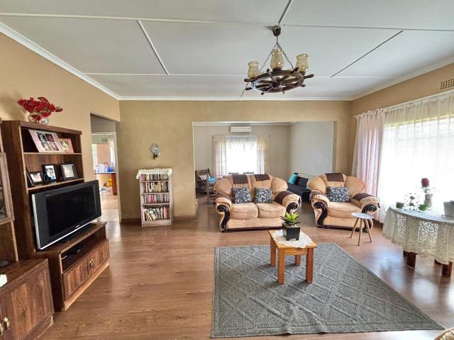 4 Bedroom House For Sale in Lichtenburg