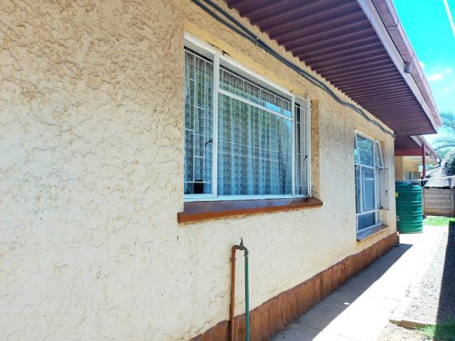 4 Bedroom House For Sale in Lichtenburg