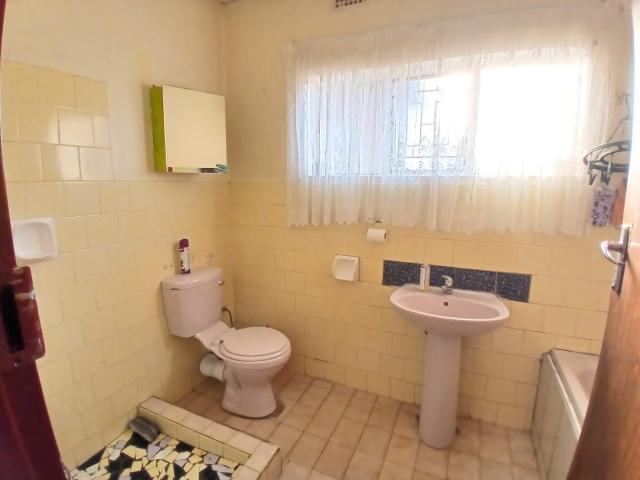 4 Bedroom House For Sale in Modder East