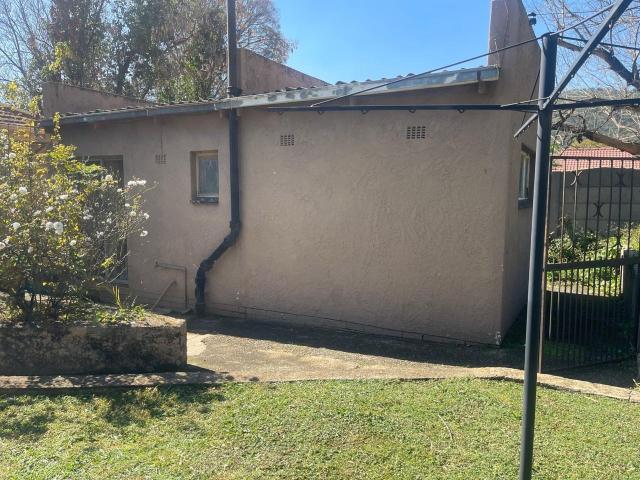 4 Bedroom House For Sale in Mondeor