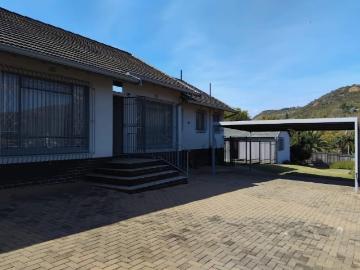 4 Bedroom House For Sale in Mondeor
