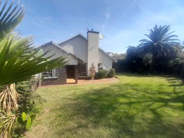 4 Bedroom House For Sale in Mondeor