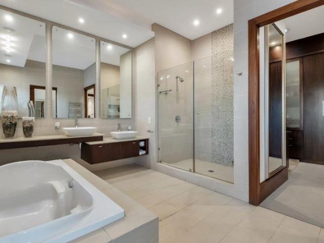 4 Bedroom House For Sale in Morningside