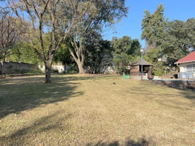 4 Bedroom House For Sale in Morningside