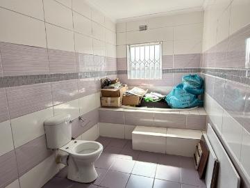 House for sale in Guguletu - Parking