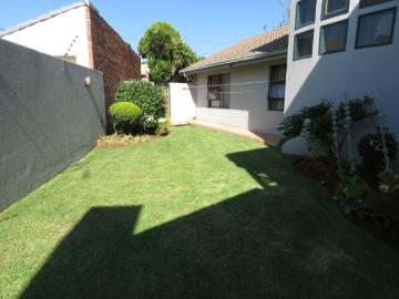 4 Bedroom House For Sale in Marais Steyn Park