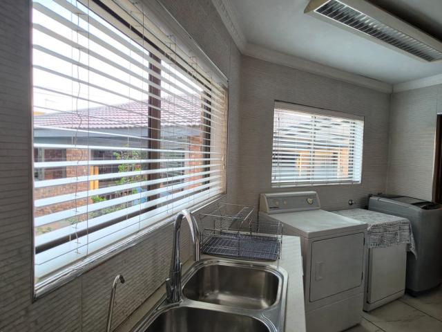 4 Bedroom House For Sale in Meyersdal