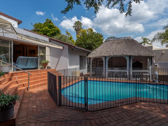 4 Bedroom House For Sale in Meyersdal