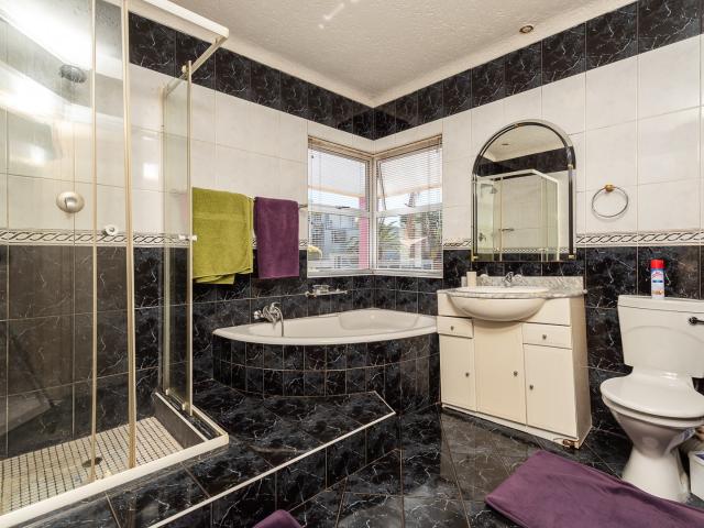 4 Bedroom House For Sale in Meyersdal