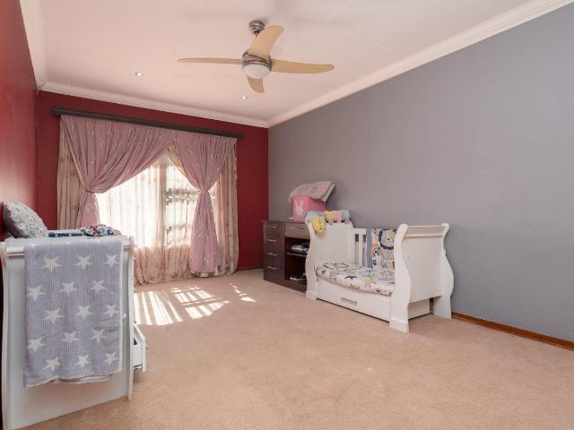 4 Bedroom House For Sale in Meyersdal